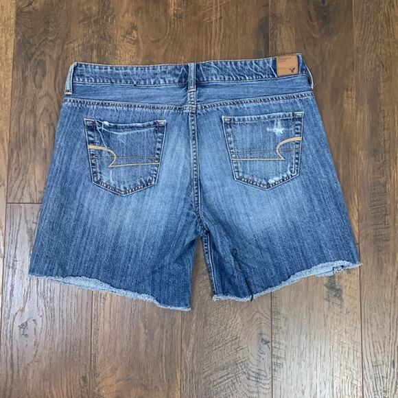 American Eagle Bermuda Distressed Jean Shorts - Picture 5 of 5